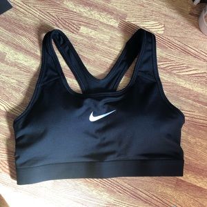 Nike women’s padded sports bra